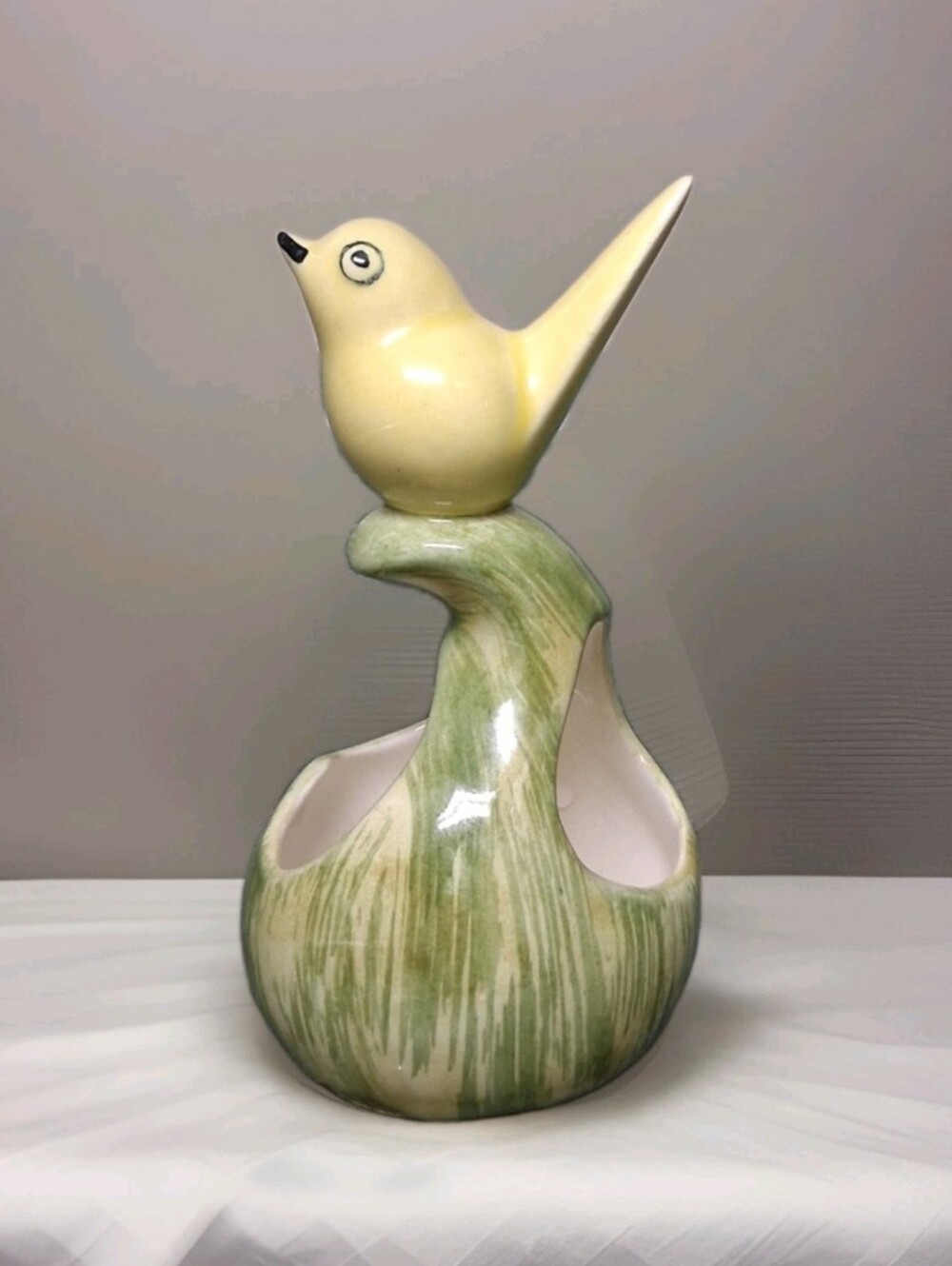 VINTAGE STANGL POTTERY BIRD ON GOURD PLANTER HAND PAINTED GOOD CONDITION